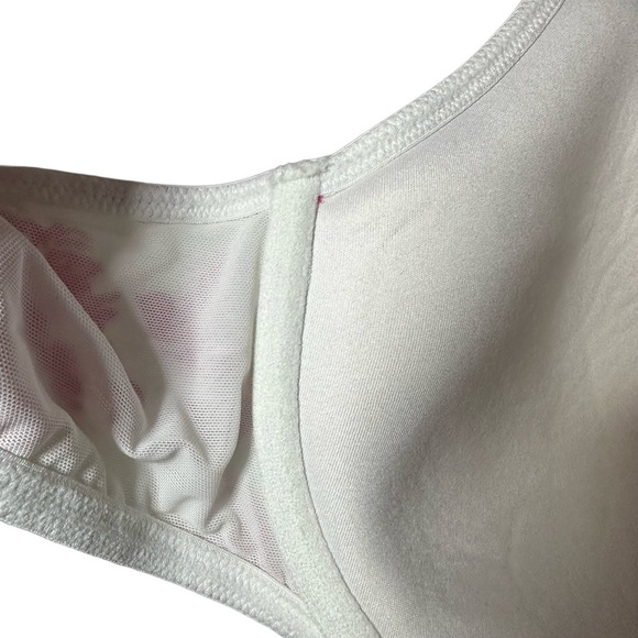 Cacique Lightly Lined T-Shirt in White and Pink Floral Bra - Size 44C - Picture 7 of 8